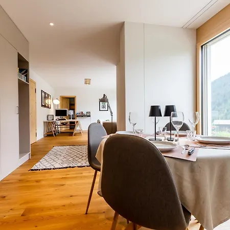 Luxury With Mountain Views In