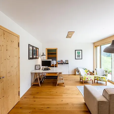 בית נופש Luxury With Mountain Views In