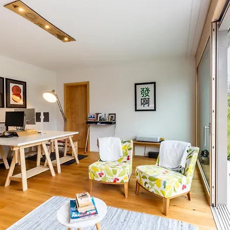 Luxury With Mountain Views In