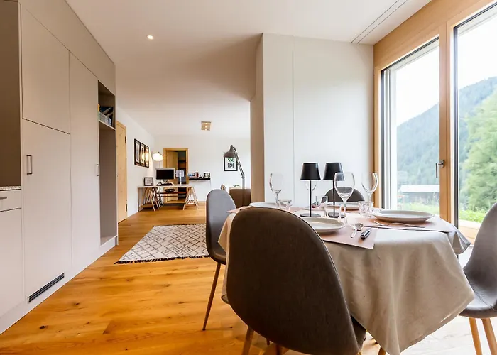 Luxury With Mountain Views In