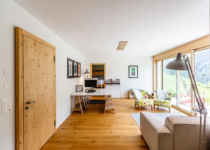 Dom wakacyjny Luxury With Mountain Views In